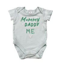 Load image into Gallery viewer, Unisex Baby Berry, cotton bodysuit / romper, FUC, size 00,