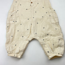 Load image into Gallery viewer, Unisex Next, crinkle cotton romper, light marks, FUC, size 00,