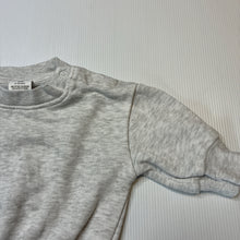 Load image into Gallery viewer, Unisex Baby Berry, fleece lined grey marle sweater / jumper, EUC, size 000,