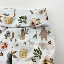 Load image into Gallery viewer, Unisex TeeBee & Co, handmade, soft feel, stretchy shorts, EUC, size 000,