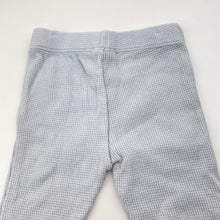 Load image into Gallery viewer, Unisex Baby Berry, waffle cotton footed leggings / bottoms, EUC, size 0000,