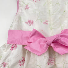 Load image into Gallery viewer, Girls Ollie's Place, lined embroidered floral party dress *small mark on back*, FUC, size 7, L: 67cm