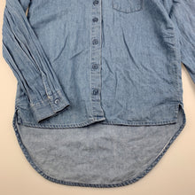 Load image into Gallery viewer, Girls Clothing & Co, blue chambray cotton long sleeve shirt, GUC, size 8