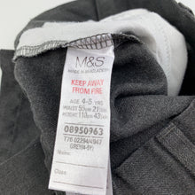 Load image into Gallery viewer, Boys M&S, grey school cargo shorts, adjustable, pilling, FUC, size 4-5,