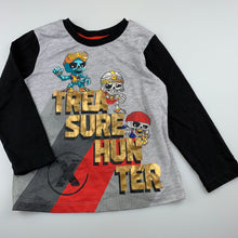 Load image into Gallery viewer, Boys Treasure X, long sleeve pyjama top, FUC, size 4,