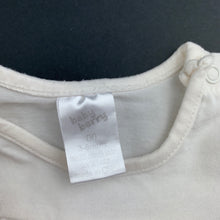 Load image into Gallery viewer, Girls Baby Berry, stretchy romper, broderie trim, FUC, size 00,