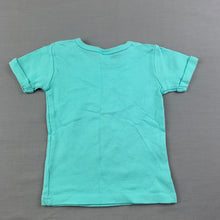 Load image into Gallery viewer, unisex Baby Berry, soft cotton pyjama t-shirt / top, sleep, EUC, size 0,