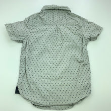 Load image into Gallery viewer, Boys H&T, grey cotton short sleeve shirt, FUC, size 4,