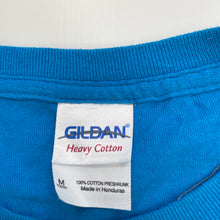 Load image into Gallery viewer, Boys GILDAN, blue cotton t-shirt / top, Size:M, armpit to armpit: 41cm, GUC, size 10,