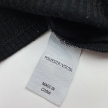 Load image into Gallery viewer, Girls KID, lightweight ribbed sleeveless top, FUC, size 8,