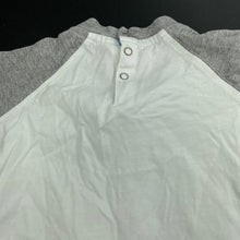 Load image into Gallery viewer, Boys Target, white & grey t-shirt / top, FUC, size 0,