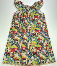 Load image into Gallery viewer, Girls Wonder Woman, cotton casual dress, armpit to armpit: 42cm, no size label, GUC, size 10-12, L: 72cm