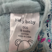 Load image into Gallery viewer, Girls Baby Berry, embroidered crinkle cotton dress, GUC, size 000, L: 31cm