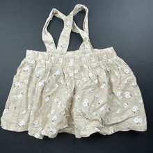Load image into Gallery viewer, Girls Baby Baby, linen blend floral suspender skirt, elasticated, EUC, size 000,