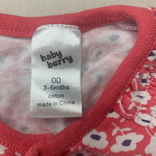 Load image into Gallery viewer, Girls Baby Berry, floral cotton romper, FUC, size 00,