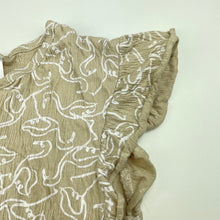 Load image into Gallery viewer, Girls Anko, stretchy crinkle top, FUC, size 8,