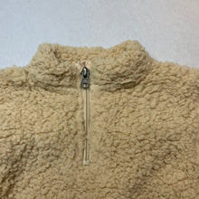 Load image into Gallery viewer, unisex Baby Berry, soft fleece sweater / jumper, GUC, size 00,  