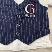 Load image into Gallery viewer, Boys Guess, novelty cotton t-shirt / top, GUC, size 000,  