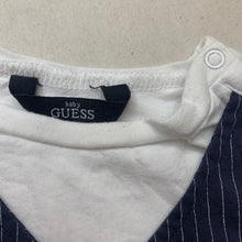 Load image into Gallery viewer, Boys Guess, novelty cotton t-shirt / top, GUC, size 000,  