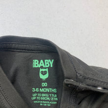 Load image into Gallery viewer, Boys Cotton On, long sleeve t-shirt / top, crocodile, GUC, size 00,  