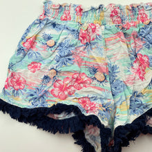 Load image into Gallery viewer, Girls Piping Hot, floral lightweight shorts, elasticated, EUC, size 10,  
