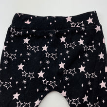 Load image into Gallery viewer, Girls Peekaboo Box, cotton leggings / bottoms, elasticated, GUC, size 000,  