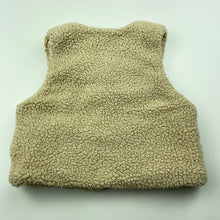 Load image into Gallery viewer, unisex purebaby, lined wadded fleece vest, GUC, size 1,  