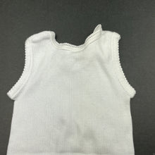 Load image into Gallery viewer, unisex Baby Berry, white ribbed cotton singlet top, EUC, size 0000,  