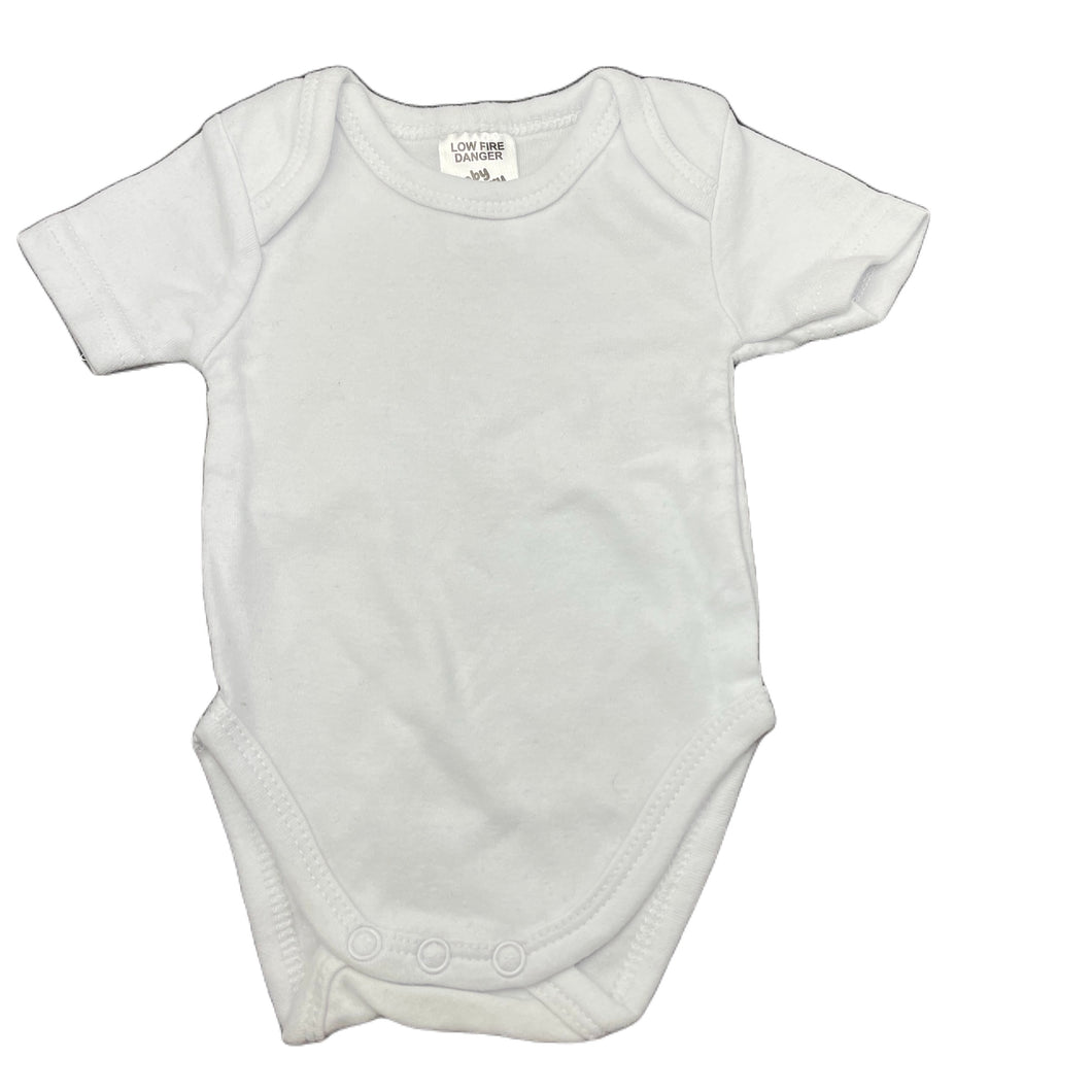 unisex Baby Berry, white cotton bodysuit / romper, EUC, size 0000,  