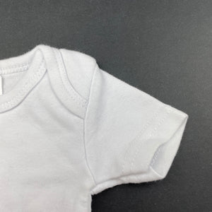 unisex Baby Berry, white cotton bodysuit / romper, EUC, size 0000,  