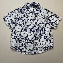 Load image into Gallery viewer, Boys Old Navy, navy &amp; white floral cotton short sleeve shirt, EUC, size 00,  