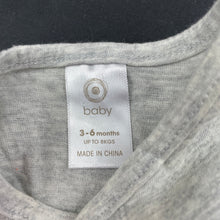 Load image into Gallery viewer, Boys Target, soft feel cotton t-shirt / top, EUC, size 00,  