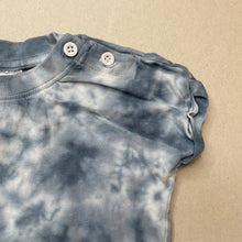 Load image into Gallery viewer, unisex Baby Berry, tie dyed cotton t-shirt / top, GUC, size 0,  