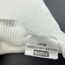 Load image into Gallery viewer, unisex Bonds, white ribbed cotton singlet top, GUC, size 00,  
