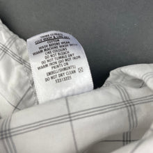 Load image into Gallery viewer, Boys Target, lightweight cotton short sleeve shirt, EUC, size 6,  