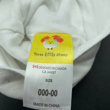 Load image into Gallery viewer, unisex Three Little Sheep, white cotton hat / beanie, EUC, size 000-00,  