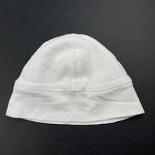 Load image into Gallery viewer, unisex Three Little Sheep, white cotton hat / beanie, EUC, size 000-00,  