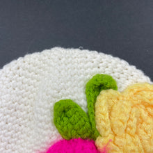 Load image into Gallery viewer, Girls handmade, hat / beanie, GUC, size 000-00,  