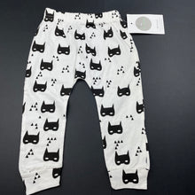 Load image into Gallery viewer, unisex Milk Threads, black &amp; white leggings / bottoms, elasticated, NEW, size 00,  