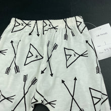 Load image into Gallery viewer, unisex Milk Threads, lightweight leggings / bottoms, teepees, NEW, size 1,  
