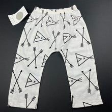 Load image into Gallery viewer, unisex Milk Threads, lightweight leggings / bottoms, teepees, NEW, size 1,  