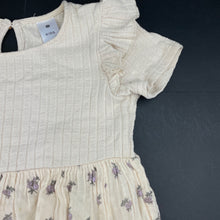 Load image into Gallery viewer, Girls Target, spliced casual dress, GUC, size 7, L: 63cm