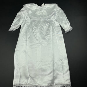 Girls white, 3-piece Christening / Baptism outfit, GUC, size 2, L: 68cm approx