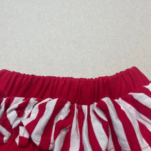 Load image into Gallery viewer, Girls striped, red &amp; white skirt, elasticated, GUC, size 000,  