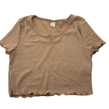 Load image into Gallery viewer, Girls SHEIN, lightweight ribbed cropped top, EUC, size 11-12,  