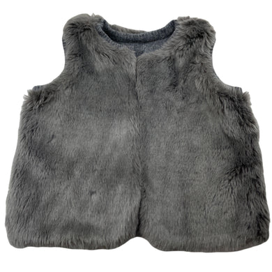 Girls reversible, knitted / faux fur vest, no labels, L: 35cm, armpit to armpit: 33cm, EUC, size 5-6,  