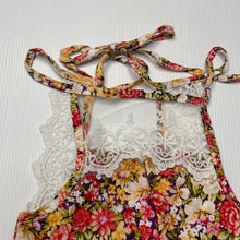 Load image into Gallery viewer, Girls lightweight, floral cotton summer romper, EUC, size 00,  