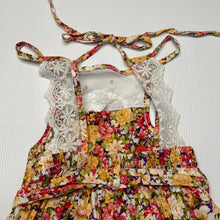 Load image into Gallery viewer, Girls lightweight, floral cotton summer romper, EUC, size 00,  