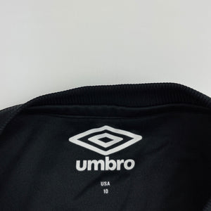 Boys Umbro, Phoenix Futsal sports / activewear top, EUC, size 10,  