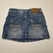 Load image into Gallery viewer, Girls Cotton On, blue stretch denim skirt, adjustable, L: 24cm, FUC, size 5,  